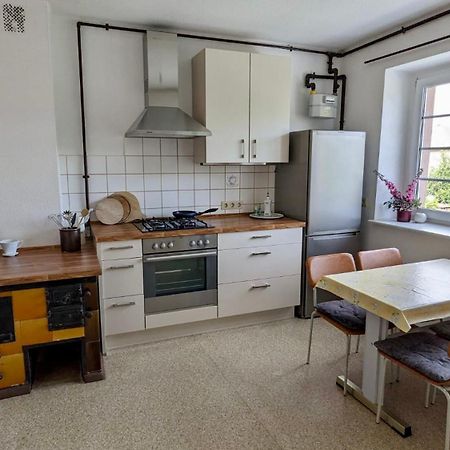 Grosse Ferienwohnung Mit Loggia Und Garten In Cottbus Buitenkant foto