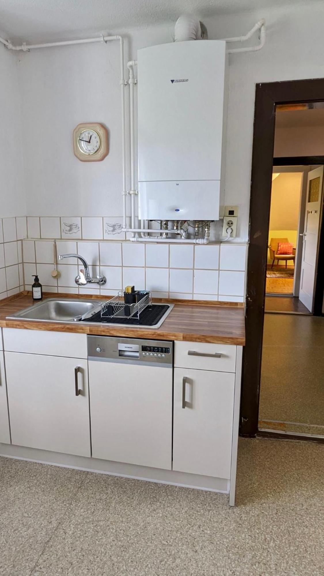 Grosse Ferienwohnung Mit Loggia Und Garten In Cottbus Buitenkant foto